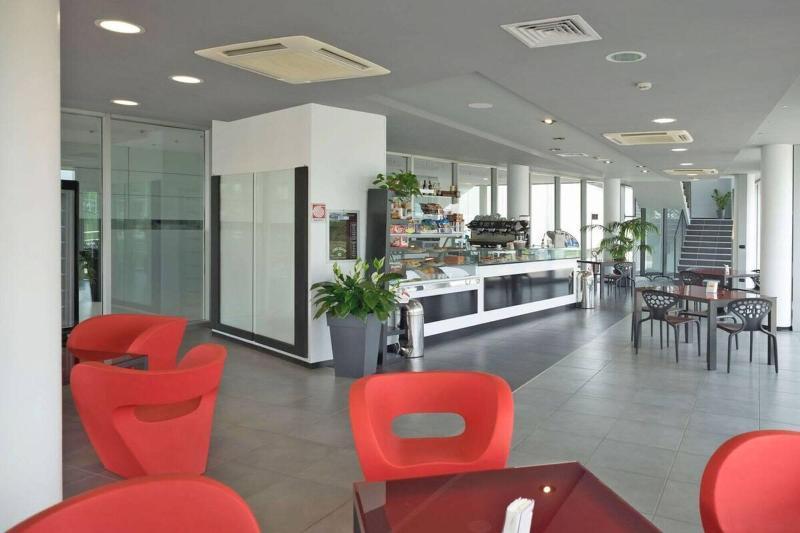 Alba Hotel Екстер'єр фото