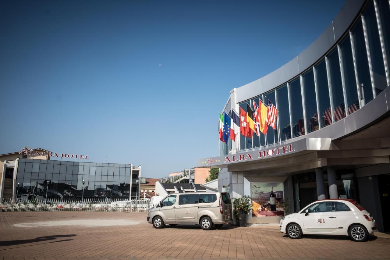 Alba Hotel Екстер'єр фото