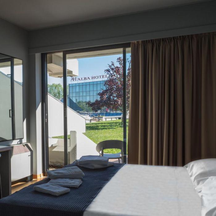 Alba Hotel Екстер'єр фото